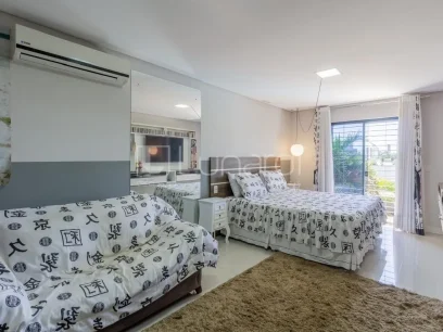 Casa com 3 Dormitórios - Miniatura - Lunardi Imóveis