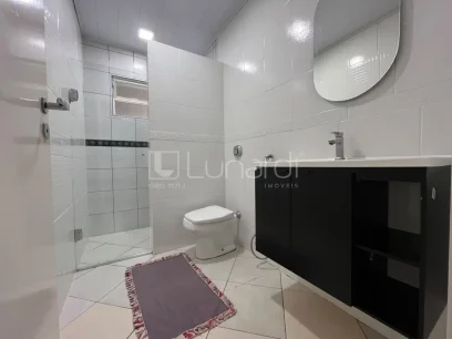 Casa com 3 Dormitórios - Miniatura - Lunardi Imóveis