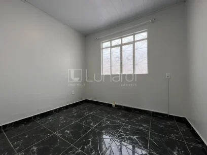 Casa com 3 Dormitórios - Miniatura - Lunardi Imóveis