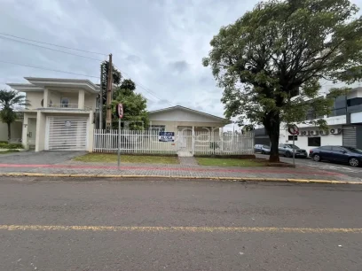 Casa com 3 Dormitórios - Miniatura - Lunardi Imóveis