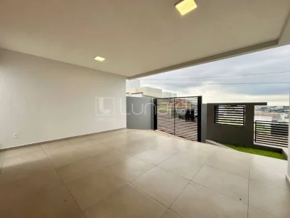Casa com 3 Dormitórios - Miniatura - Lunardi Imóveis