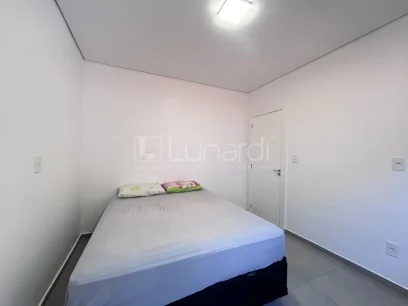 Casa com 2 Dormitórios - Miniatura - Lunardi Imóveis