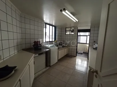 Apartamento com 4 Dormitórios - Miniatura - Lunardi Imóveis