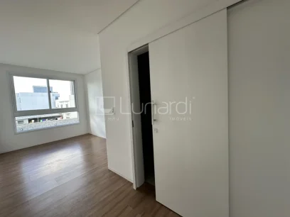 Casa com 3 Suítes - Miniatura - Lunardi Imóveis