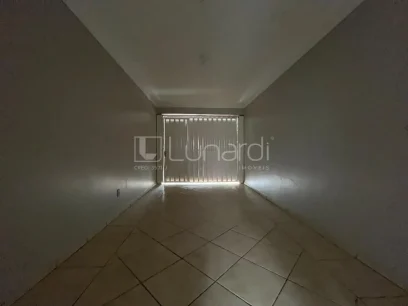 Casa com 3 Dormitórios - Miniatura - Lunardi Imóveis