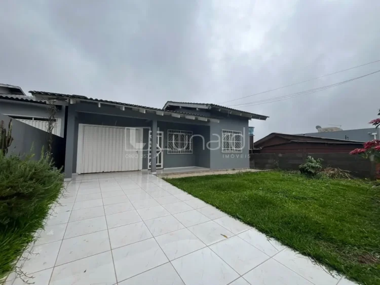 Casa com 3 Dormitórios - Lunardi Imóveis